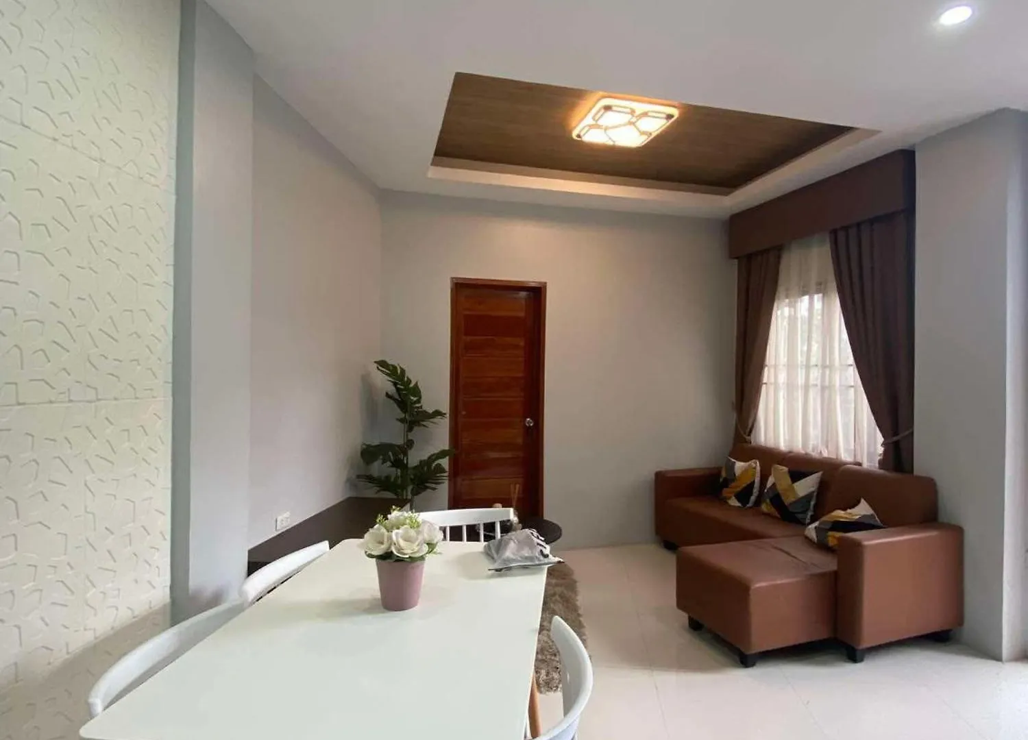 別荘 Ciudad Ezperanza Near Davao Airportヴィラ
